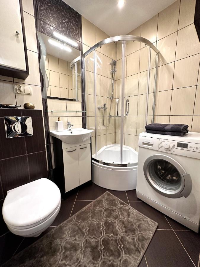 Apartament Dabrowskiego - グリヴィツェ エクステリア 写真