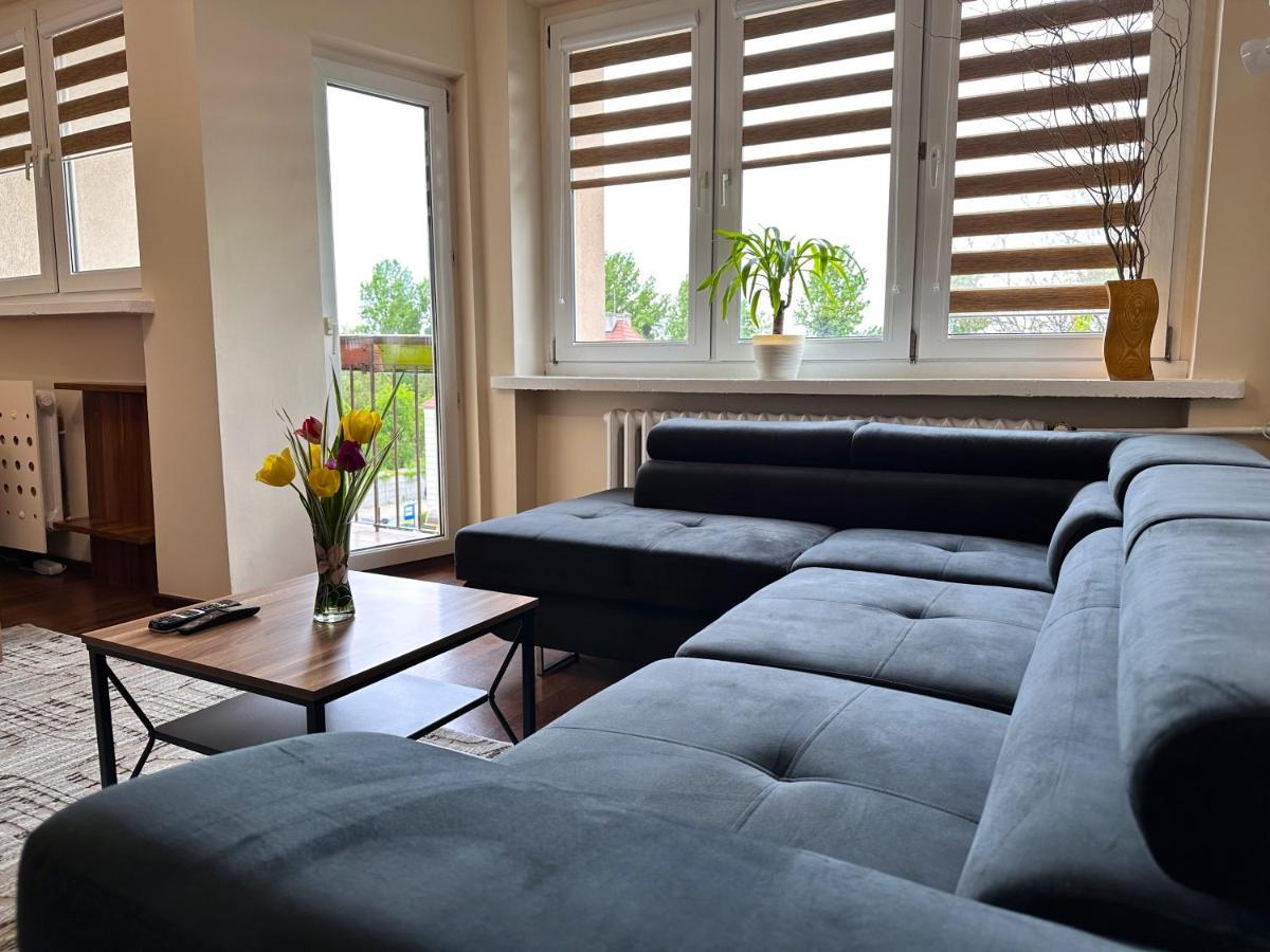 Apartament Dabrowskiego - グリヴィツェ エクステリア 写真